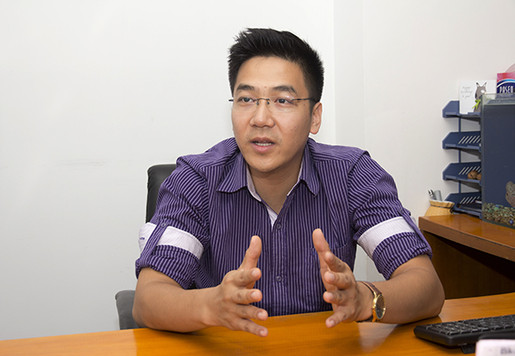 Bàn là, ấm nước có thể bị gắn chip gián điệp Bàn là, ấm nước có thể bị gắn chip gián điệp