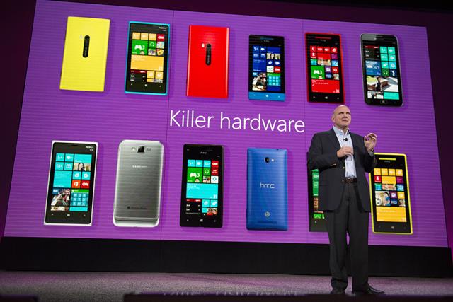 Độ tùy biến và các ứng dụng trên Windows Phone vẫn chưa thật sự ấn tượng