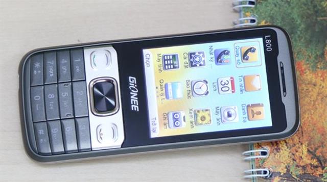 Gionee L800 có giá bán tại thegioididong.com khoảng 790 ngàn đồng
