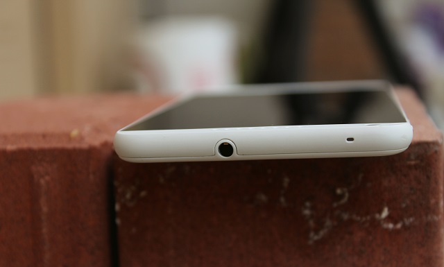 HTC Desire 816
