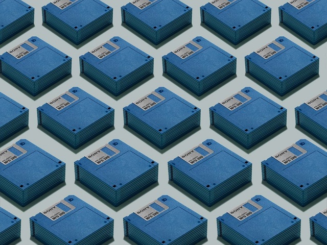Relics_of_Technology_Floppy_verge_super_wide