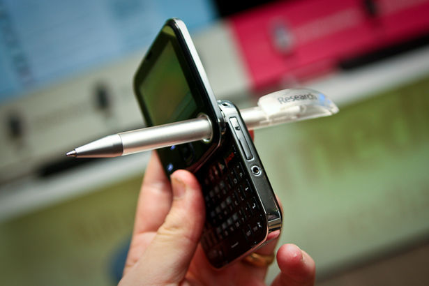 Nokia 7705 Twist
