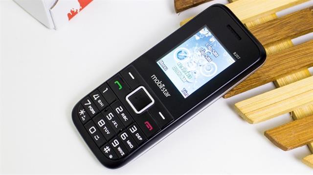 Mobiistar B207 có giá bán tham khảo tại thegioididong.com khoảng 350.000 đồng