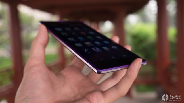 Xperia T3