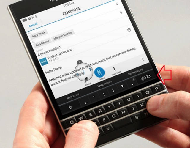 Bàn phím độc đáo của BlackBerry Passport