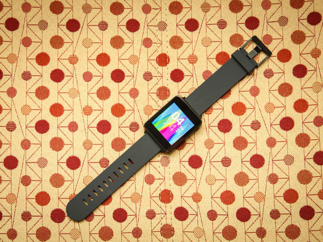 Smartwatch chạy Android Wear Smartwatch chạy Android Wear