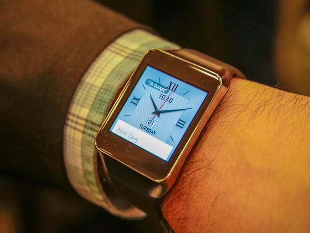 Smartwatch chạy Android Wear Smartwatch chạy Android Wear