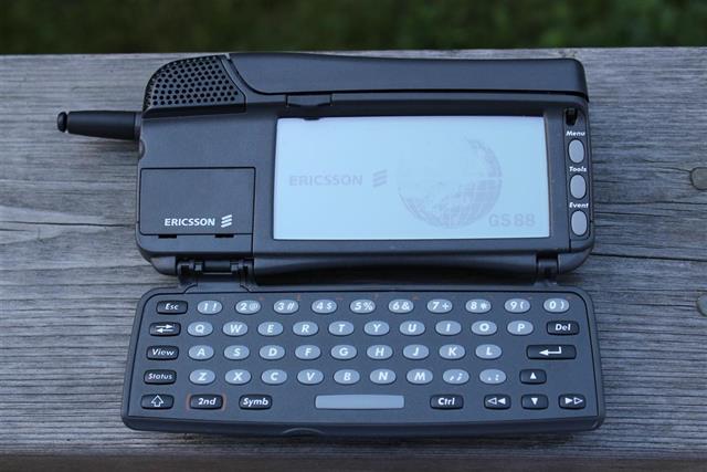 Cận cảnh Ericsson GS 88