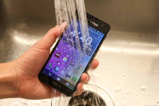 Kyocera Hydro Elite