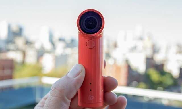 HTC ra mắt camera cầm tay lạ lẫm giá 4,2 triệu đồng