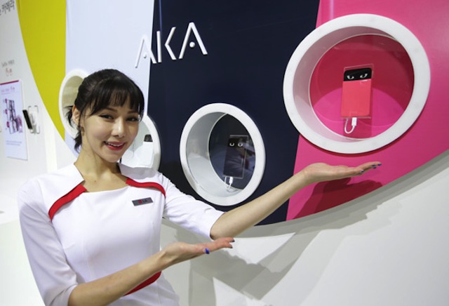 LG làm điện thoại bắt chước được cả cảm xúc
