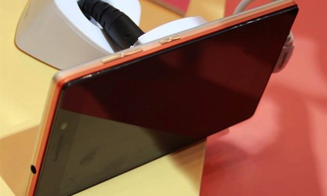 Lenovo Vibe X2