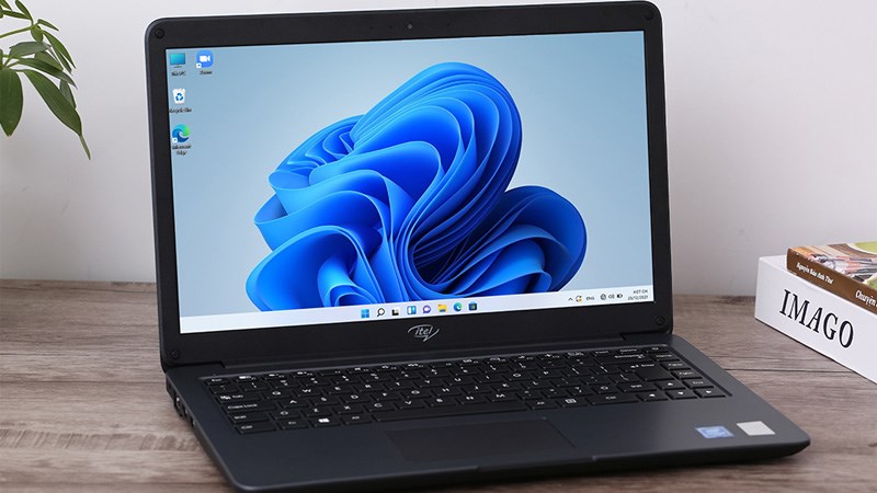 Laptop itel sang trọng 