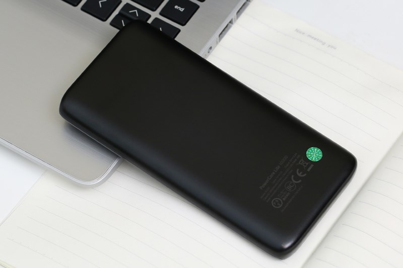 Sạc dự phòng Anker 10000mAh dung lượng đủ dùng, công suất mạnh mẽ