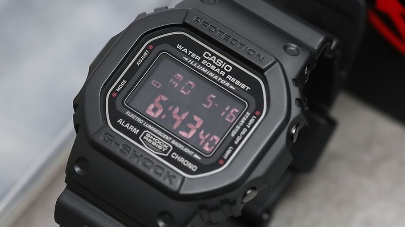 Dòng đồng hồ G-SHOCK Điện tử (Digital) với màn hình hiển thị số điện tử được thiết kế độc đáo