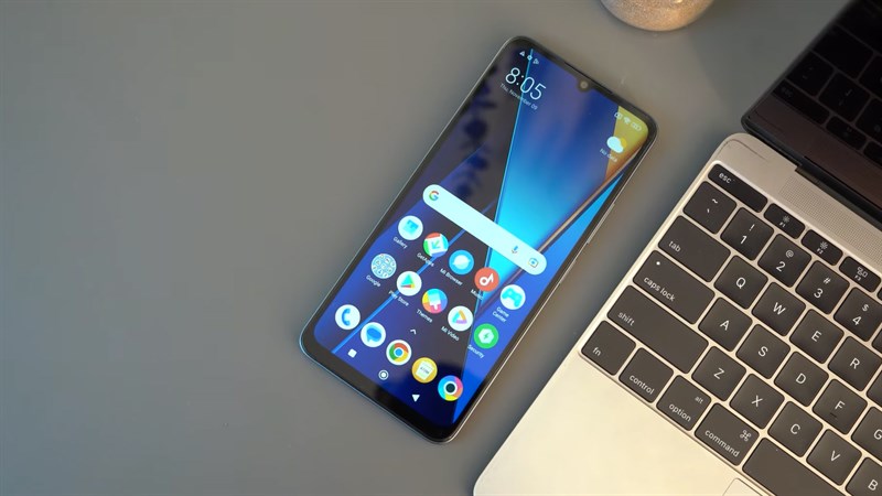 POCO C75 có thể sẽ sử dụng kiểu dáng màn hình đục lỗ phổ biến hiện nay POCO C75 có thể sẽ sử dụng kiểu dáng màn hình đục lỗ phổ biến hiện nay