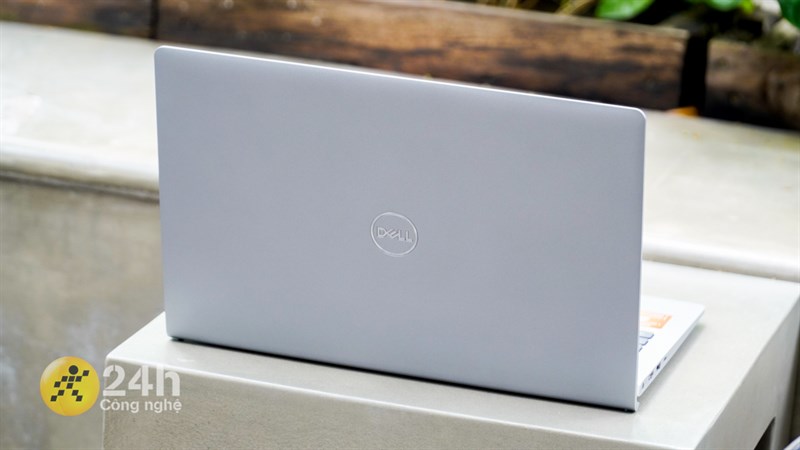 Dell Vostro 3430 là một sản phẩm tốt trong phân khúc giá dưới 20 triệu đồng. Dell Vostro 3430 là một sản phẩm tốt trong phân khúc giá dưới 20 triệu đồng.