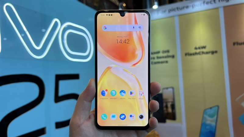 vivo V25e - Điện thoại màn hình AMOLED, giá tốt liệu có chất lượng? vivo V25e - Điện thoại màn hình AMOLED, giá tốt liệu có chất lượng?