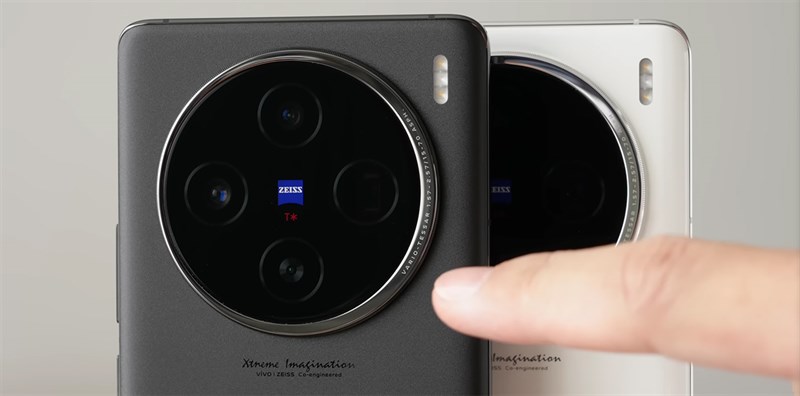 Vivo X100 được nâng cấp hệ thống camera. Nguồn: 钟文泽.