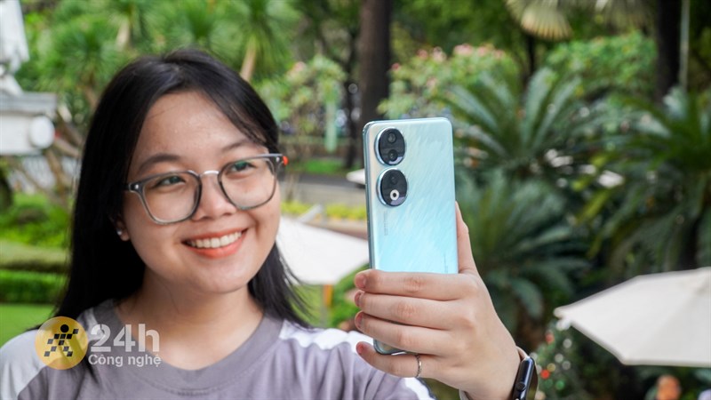 Honor 90 được trang bị bộ camera rất ấn tượng. Honor 90 được trang bị bộ camera rất ấn tượng.