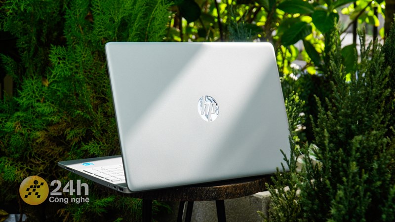 HP 15s fq5229TU hiện đang được bán tại Thế Giới Di Động với mức giá 13.69 triệu đồng. HP 15s fq5229TU hiện đang được bán tại Thế Giới Di Động với mức giá 13.69 triệu đồng.