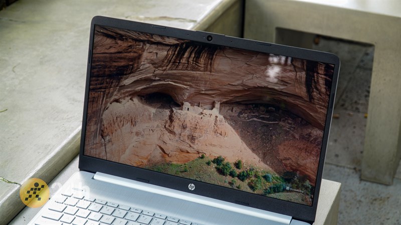 HP 15s fq5229TU được trang bị màn hình kích thước 15.6 inch cùng độ phân giải Full HD. HP 15s fq5229TU được trang bị màn hình kích thước 15.6 inch cùng độ phân giải Full HD.