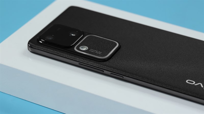 Vivo V30 5G Vivo V30 5G