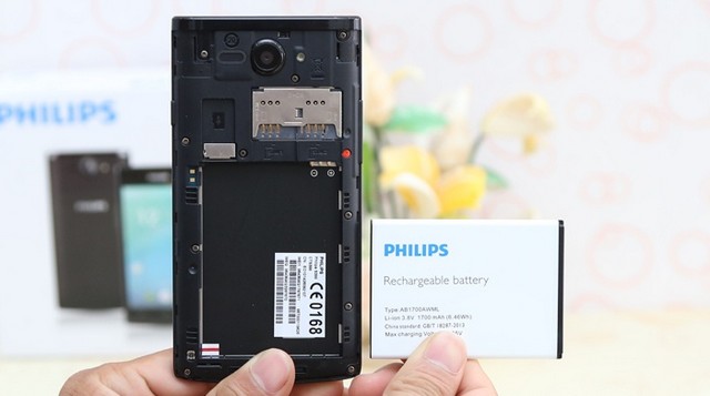 Cận cảnh Philips S388 dùng chip 4 nhân giá 2,19 triệu đồng