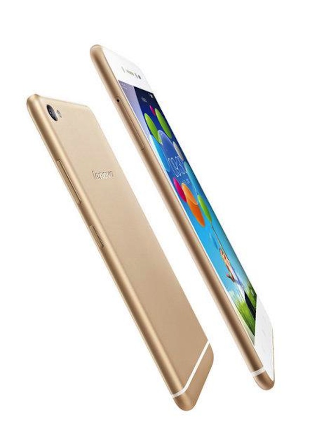 Thiết kế khá giống iPhone 6