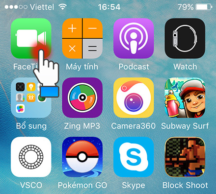 Mở ứng dụng FaceTime ở màn hình chính Mở ứng dụng FaceTime ở màn hình chính