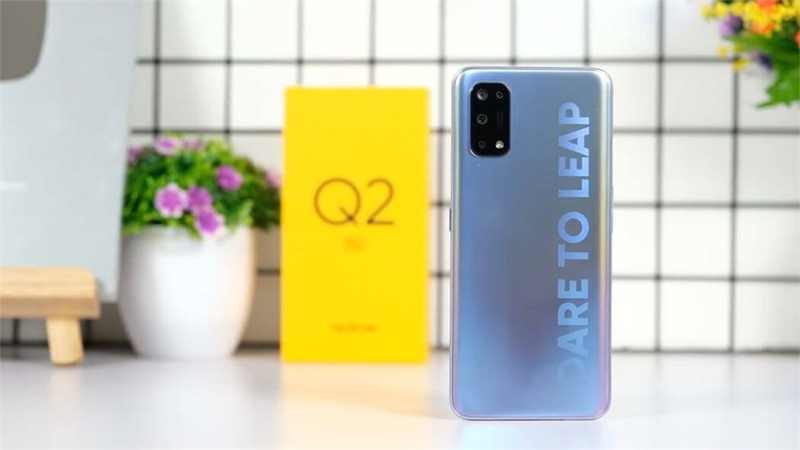 Realme Q2 Pro là một trong những smartphone sở hữu Dimensity 800U