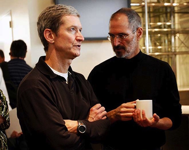 Tim Cook thích làm từ thiện