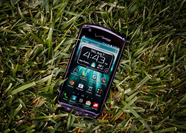 Một smartphone khác của Kyocera