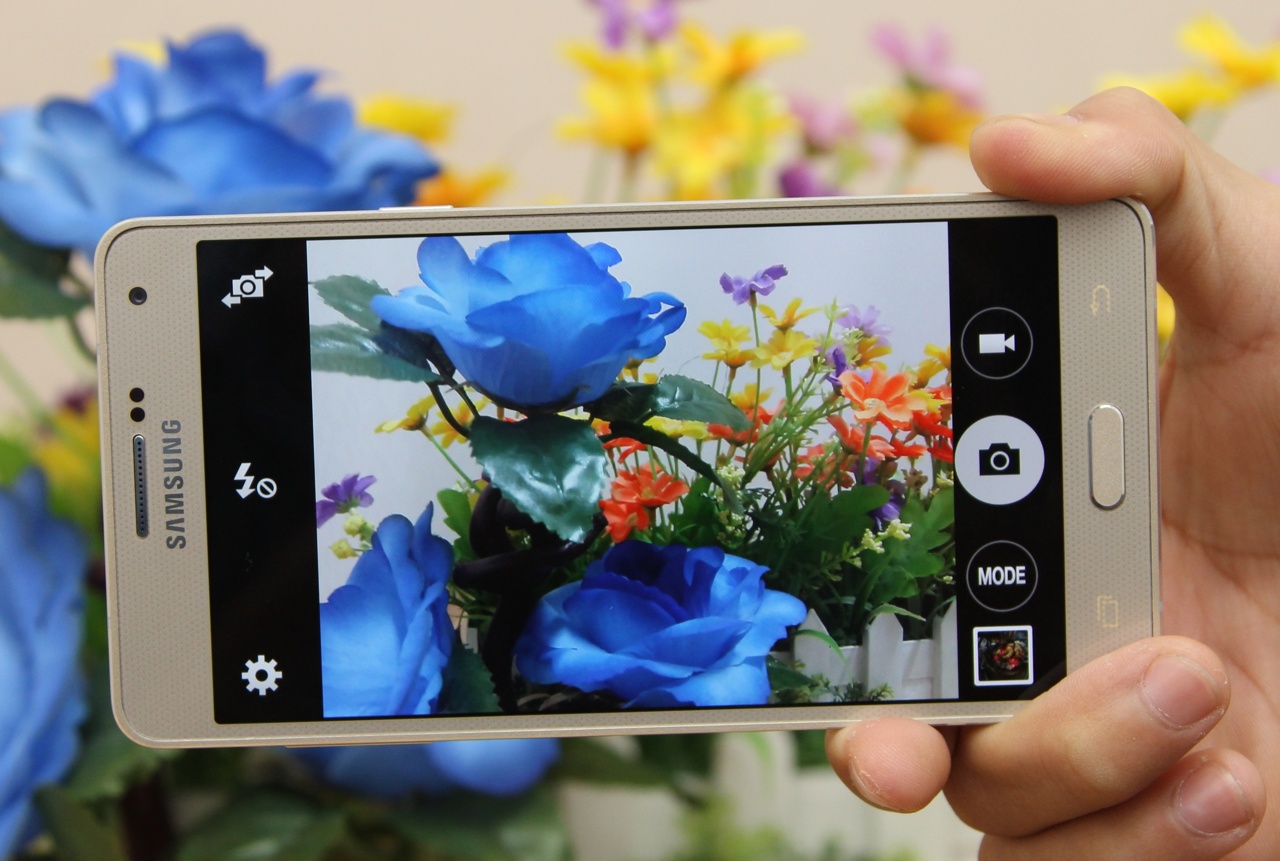 Samsung Galaxy A7 Samsung Galaxy A7