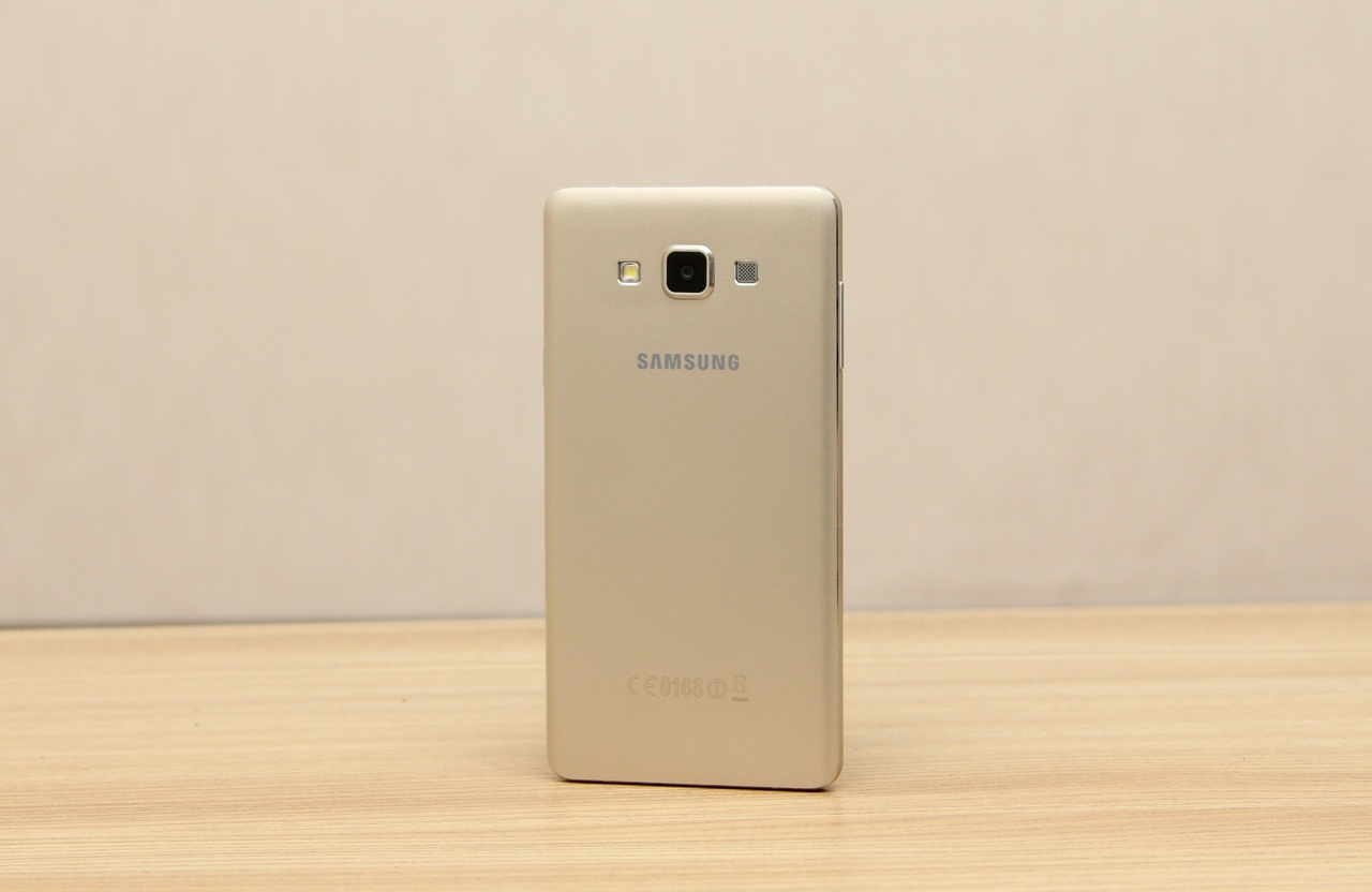 Samsung Galaxy A7 Samsung Galaxy A7