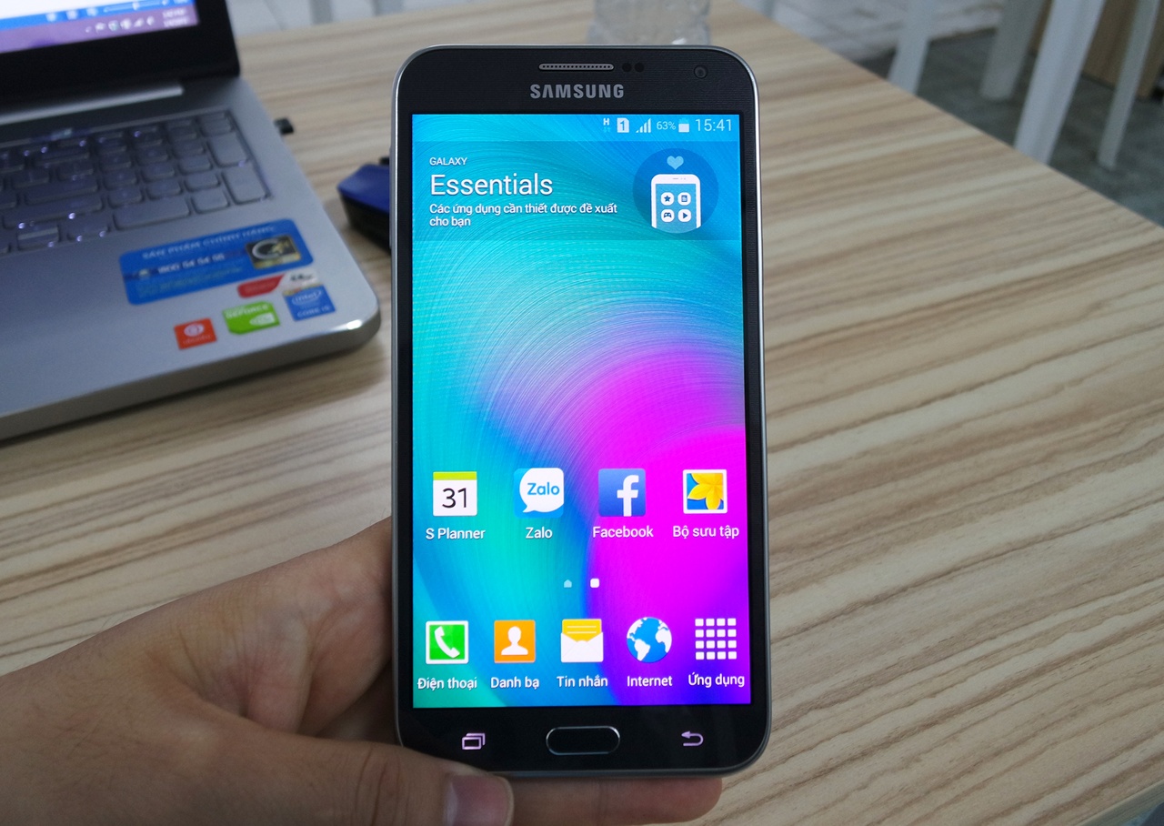 Samsung Galaxy E7