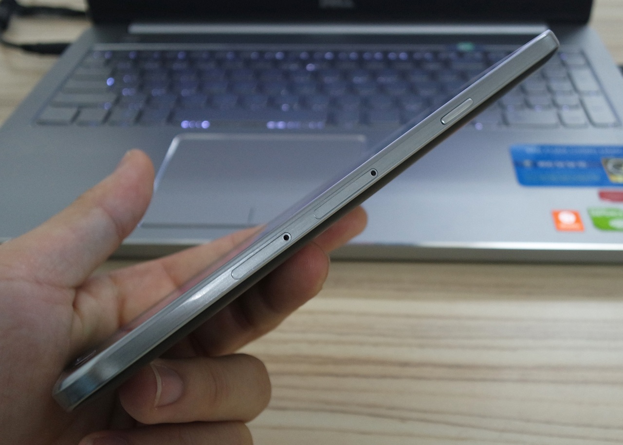 Samsung Galaxy E7