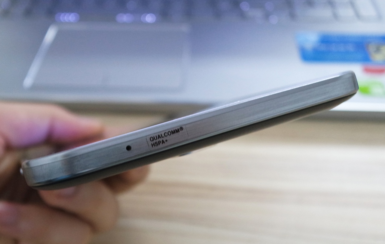 Samsung Galaxy E7