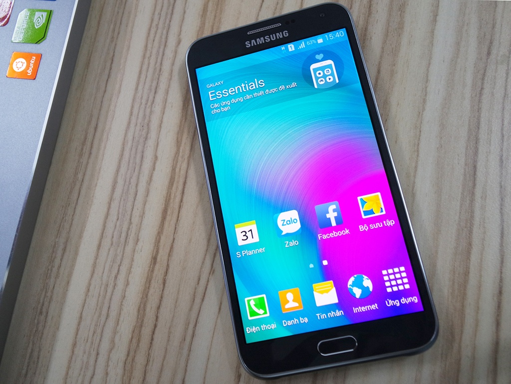 Samsung Galaxy E7