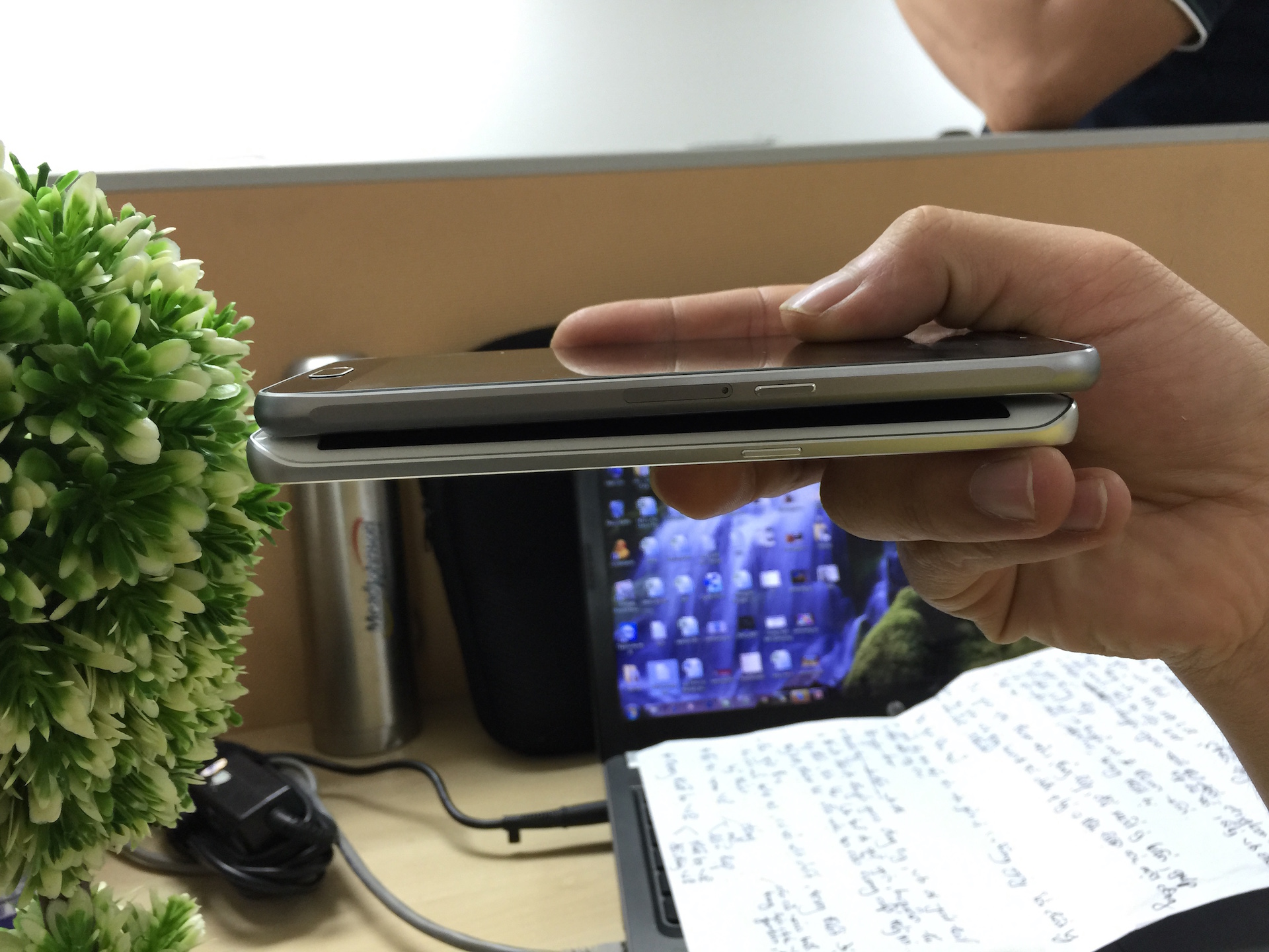 Bộ đôi sản phẩm hàng đầu của Samsung Bộ đôi sản phẩm hàng đầu của Samsung