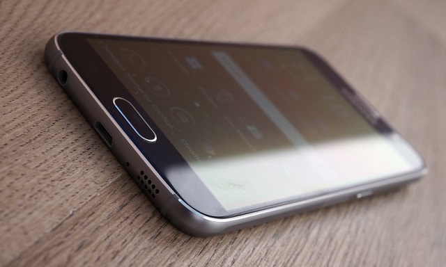 Samsung Galaxy S6 phiên bản 2 SIM bất ngờ lên kệ trực tuyến Hy vọng, khi về Việt Nam, Galaxy S6 Duos sẽ có giá bán tốt hơn