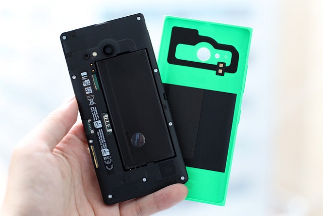 Lumia 730 là smartphone đáng mua Lumia 730 là smartphone đáng mua