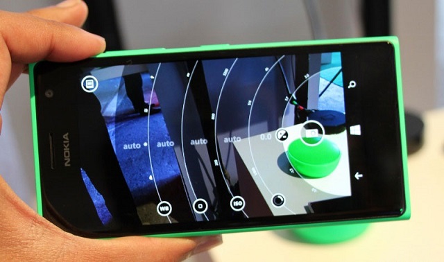 Lumia 730 là smartphone đáng mua Lumia 730 là smartphone đáng mua