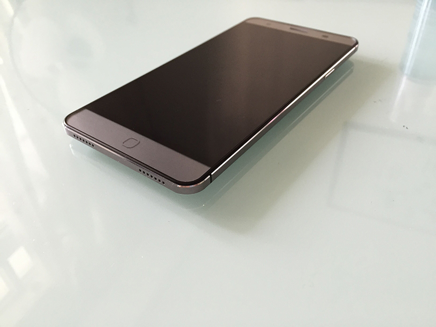 Elephone P7000 Elephone P7000