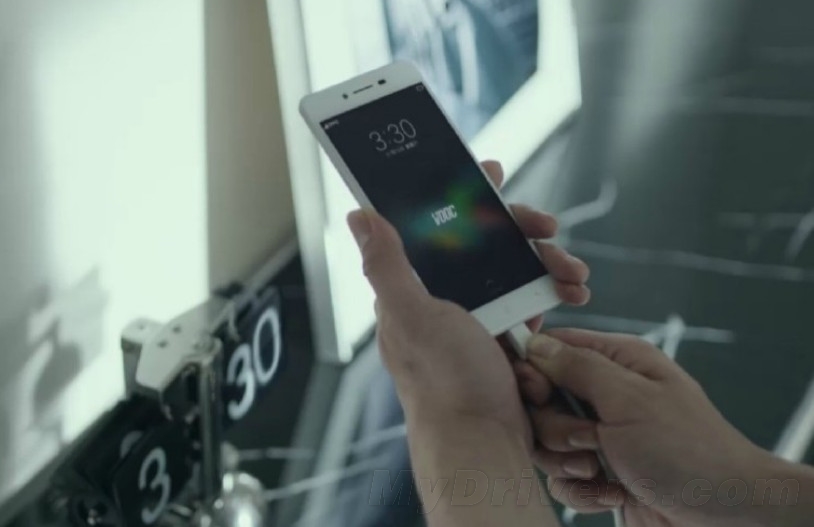 Ảnh quảng cáo của Oppo R7 và Oppo R7 Plus Ảnh quảng cáo của Oppo R7 và Oppo R7 Plus