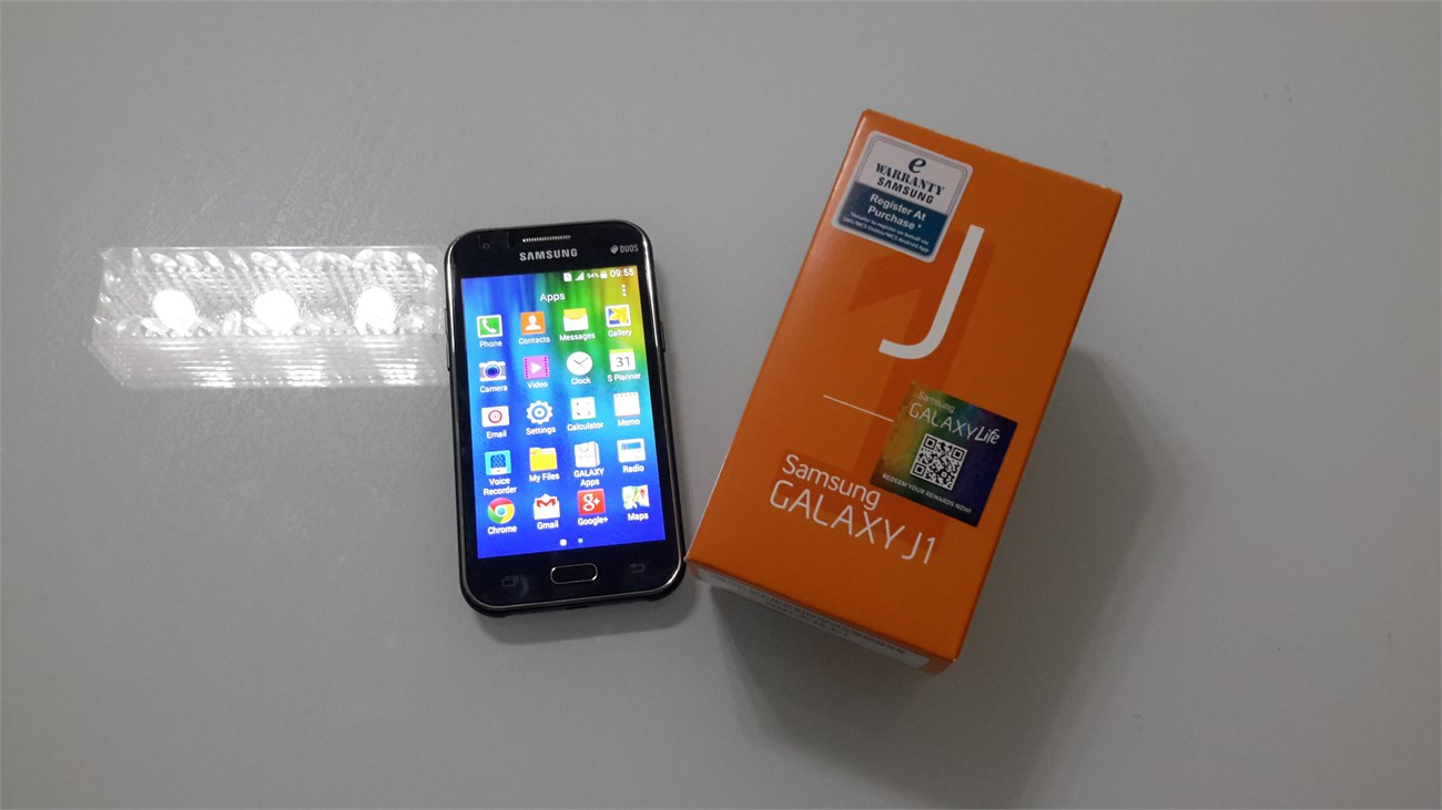 Galaxy J1