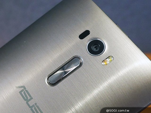 Zenfone 2 ZE600KL 3