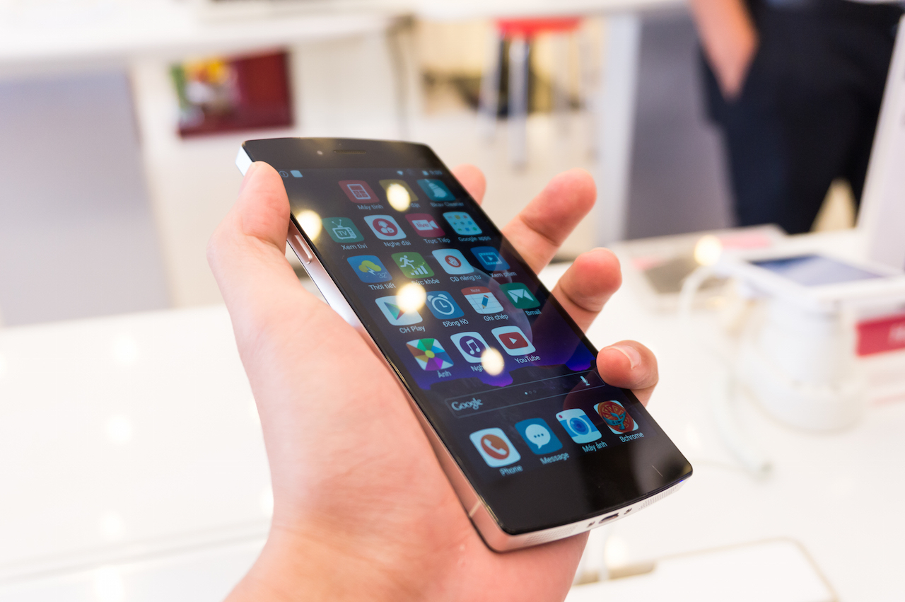 Thiết bị khá giống Bphone ở Trung Quốc