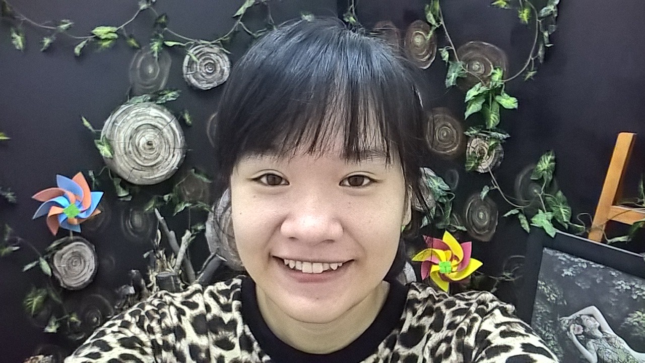 Ảnh Selfie đủ sáng Ảnh Selfie đủ sáng