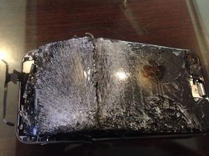 Chiếc iPhone 6 bị nổ Chiếc iPhone 6 bị nổ